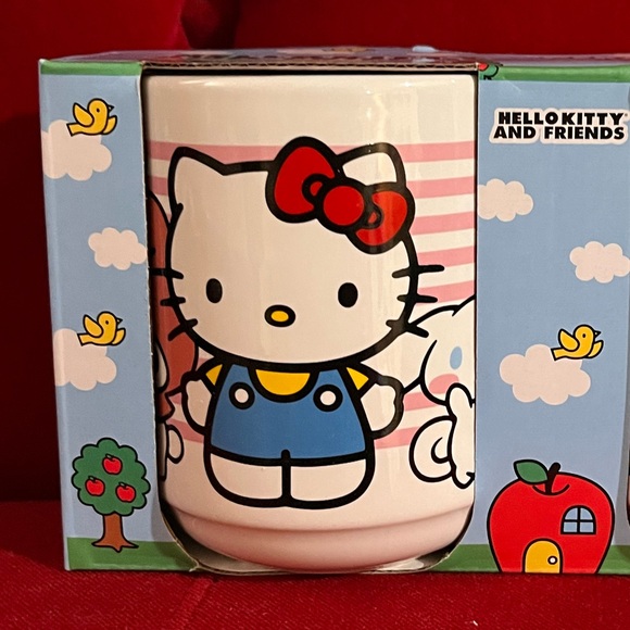 Hello Kitty and Friends Tea Cup Set of 2 New in Package - Picture 4 of 9